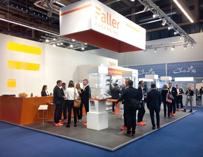 Aus August Faller wird Faller Packaging: Das Unternehmen hat auf der CPhI in Frankfurt erstmals seinen neuen Markenauftritt öffentlich vorgestellt