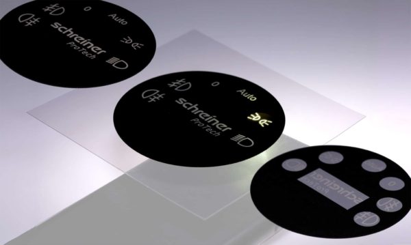 Die CLF Transluzent ist sowohl Beschriftung als auch Verbindung zwischen Displayglas und Gerät (Quelle: Schreiner Group)