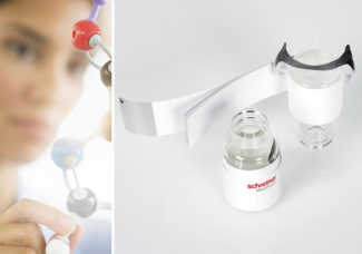 Die Speziallabel-Kombination aus Pharma-Tac und Booklet-Label ermöglicht eine effiziente und komfortable Verwendung der Infusionsflaschen bei klinischen Studien (Quelle: Schreiner Group)
