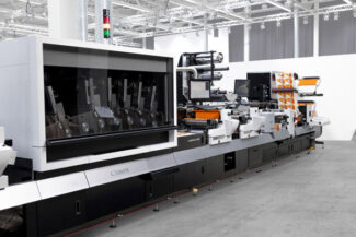 Etica`s installierte die erste digitale Etikettendruckmaschine der Serie LabelStream 4000 in Italien (Quelle: Canon) 