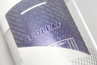Feinste Strukturen und eine außergewöhnliche Haptik ermöglicht Metal print Ecoleaf