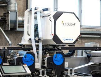 Die EcoLeaf-Technologie wird entweder neu in analoge oder digitale Druckmaschinen oder Weiterverarbeitungssystem integriert oder in vorhandenen Systemen nachgerüstet