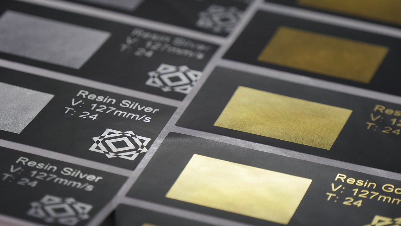 Branding-Resin-Silver-Gold