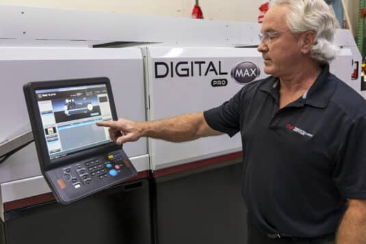 Die Premiere der Mark Andy Digital Pro MAX ist das Ergebnis der langjährigen Erfahrung und zahlreicher Rückmeldungen von Anwendern früherer Digital Pro Modelle (Quelle: Mark Andy) 