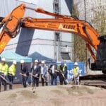Feierlicher Spatenstich für 70 Millionen Projekt; v. l.: Michael Trautmann, Bereichsleiter Zentrale Anlagentechnik, Koehler Innovation & Technology; Hartmut Felsch, Werkleiter Koehler Paper Standort Oberkirch; Dr. Stefan Karrer, Vorstand Technik Koehler-Gruppe; Kai Furler, Vorstandsvorsitzender Koehler-Gruppe; Christoph Lipps, Bürgermeister Stadt Oberkirch; Markus Huber, Rendler Bau GmbH; Björn Stuba, SPB Ingenieure; Andreas Bächle, Rendler Bau GmbH (Quelle: Koehler-Gruppe)