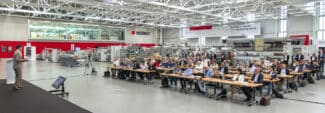 Im Rahmen einer internationalen Pressekonferenz präsentierte Bobst kürzlich seine aktuelle Innovationen für alle Produktbereiche und eröffnete das EMEA-Logistikzentrum (Quelle: Bobst)