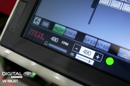 Blick auf das Bedienpanel der Digital Series HighSpeed 1200 (Quelle: Mark Andy)
