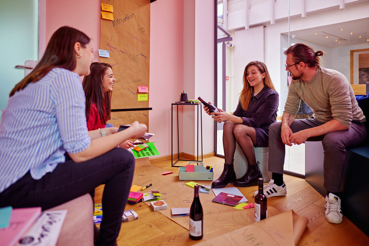 Offen, kooperativ und modern – bei Vollherbst lebt man eine positive Unternehmenskultur und ist damit so erfolgreich, dass enorme Investitionen möglich sind (Quelle: Vollherbst)