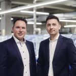 Daniel Sugg (l.) und Simon Reuter führen das moderne und innovative Traditionsunternehmen in die Zukunft (Quelle: robos-labels)
