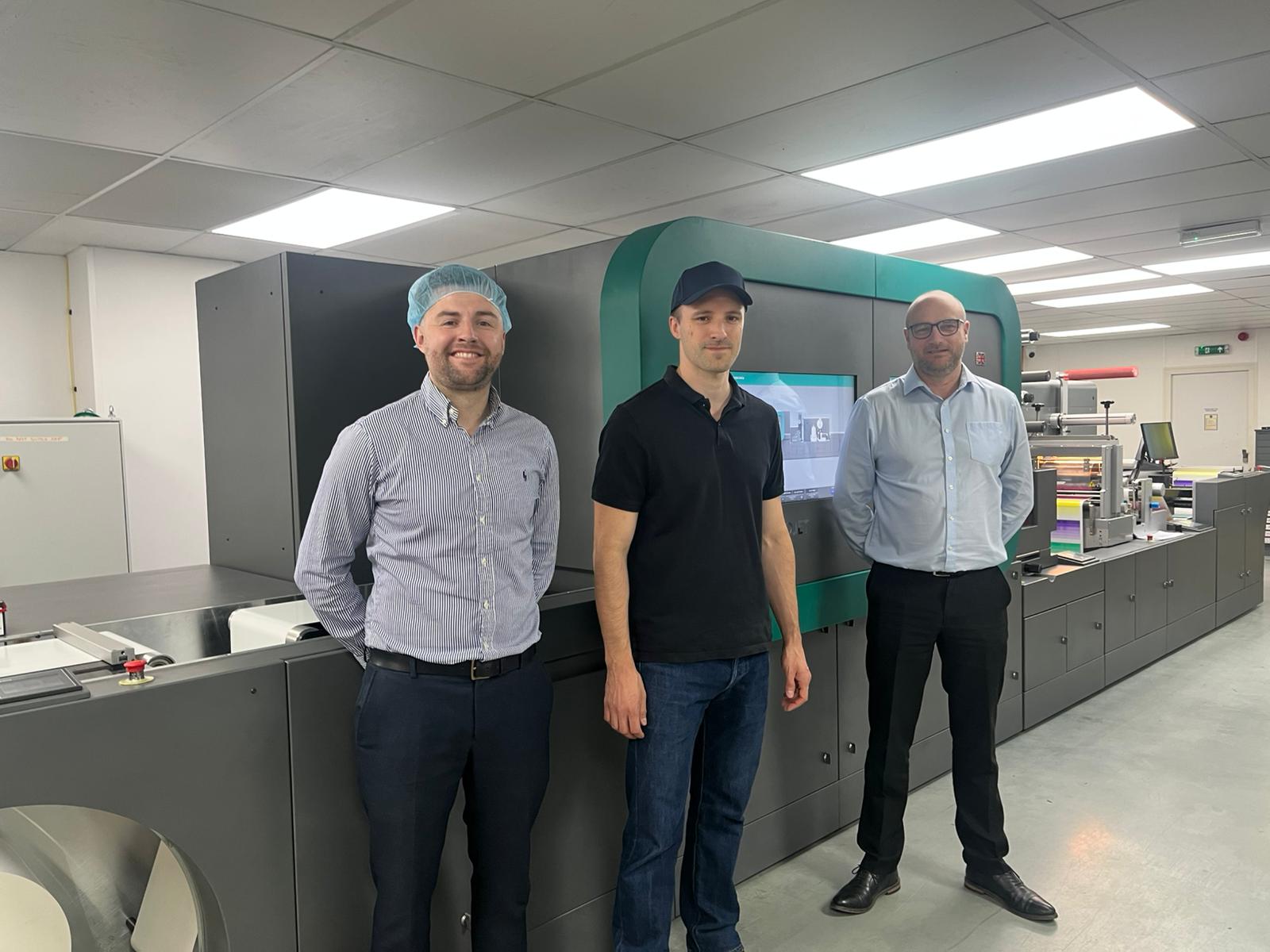 V.l.n.r.: Richard Dimmock, International Sales Manager, Dantex Group; Dan Pole,Studio- und Digitaldruck-Manager, BS Labels und Justin Nowell, Digital Director, Dantex Group (Quelle: Dantex)