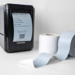 Stehen bei Koehler Paper auf der Labelexpo in diesem Jahr im Fokus: Linerless-Lösungen auf Basis von klassischem weißem Thermopapier, oder nachhaltigem Blue4est Pro Thermopapier (Quelle: Koehler Paper)