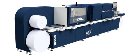 MGI JETVARNISH 3D Web 400 für die optimale Veredelung der Digitaldrucke