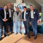 V.l.n.r.: P. Wolfsdorf von Froben Druck GmbH & Co. KG; J. Schild von West Label; P. Boysen, Geschäftsführer B&T Tec; T. Wolfsdorf ebenfalls von der Froben Druck GmbH & Co. KG sowie O. Raabe von Wink Stanzwerkzeuge auf der VskE-Herbsttagung 2025 in Radebeul
