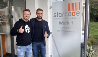 Florian Oberndörfer (links), CEO und Eigentümer der starcodegroup, und Marc Aengenvoort (rechts), Geschäftsführer von Rotocon (Quelle: Rotocon)