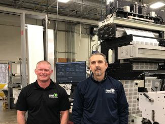 V.l.: Mike Murton und AJ Newkirk von OMNI Systems (Quelle: Domino)