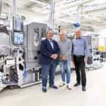 V.l.n.r.: Carlo Stefano Lodi (Cartes), Stefan Harder (Geschäftsführer von Harder Online) und Reinhart Dortschy (Dortschy ist Cartes-Vertreter für Deutschland und Österreich)