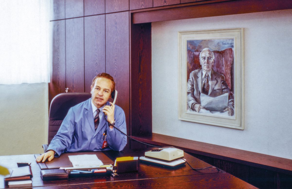 Helmut Schreiner im Jahr 1982. Die 30-jährige Firmenfeier stand unter dem Motto „30 Jahre Erfahrung und Bemühen“
