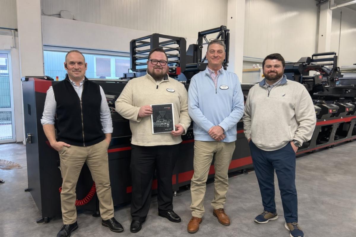 V.l.n.r.: Jeff Haddad, Rotocon USA; Colin Luscombe, LabelTec; Jason Arruda, LabelTec und Cooper Ludwig, Rotocon USA (Quelle: Rotocon)