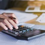 Datenbasierte Tools helfen, tatsächliche Produktions­kosten realistisch zu erfassen, Margen zu sichern und Angebote schneller sowie verlässlicher zu erstellen (Quelle: Shutterstock/lovelyday12)