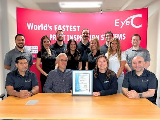 EyeC-America hat den Zertifizierungsprozess bewusst auch genutzt, um die eigenen Unternehmensabläufe zu verbessern (Quelle: EyeC)