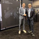 Michiel Borst,Mmanaging Director bei MPS (links) und Christoph Gamper, CEO und Miteigentümer der Durst Group (Quelle: Durst Group)
